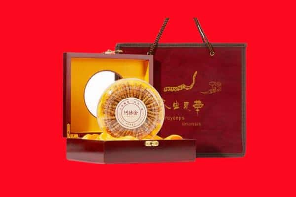 收购资讯:海南省昌江县回收冬虫夏草是按克吗